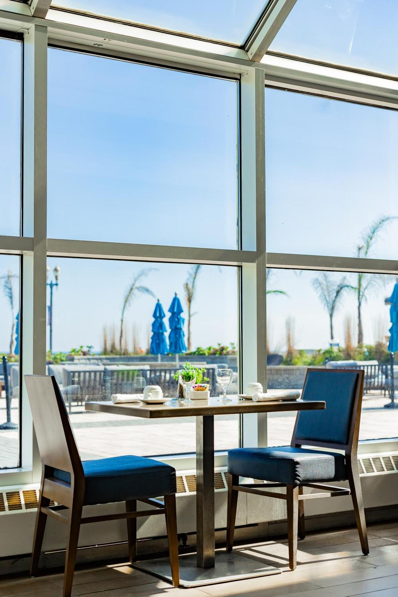 Ocean Place Resort & Spa Long Branch Buitenkant foto